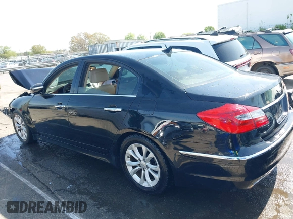 2013 Hyundai Genesis 3.8L with VIN KMHGC4DD3DU221080, listed as a IAAI auction lot 41931903 with 136,532 mi miles and . Bid and sale history available at DreamBid. Image 14.