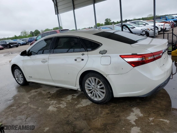 2013 Toyota Avalon Hybrid XLE Premium with VIN 4T1BD1EB5DU016850, listed as a Copart auction lot 52119465 with 221,982 mi miles and Clean Title. Bid and sale history available at carsss.com. Image 2.