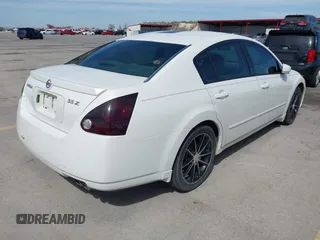 2006 Nissan Maxima 3.5 SE with VIN 1N4BA41E26C839944, listed as a IAAI auction lot 41827245 with 160,795 mi miles. Bid and sale history available at carsss.com. Image 4.