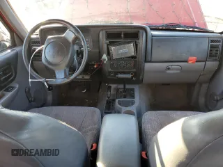 1997 Jeep Cherokee SE with VIN 1J4FJ28S9VL501171, listed as a Copart auction lot 44863615 with 206,592 mi miles and Salvage Title. Bid and sale history available at carsss.com. Image 8.