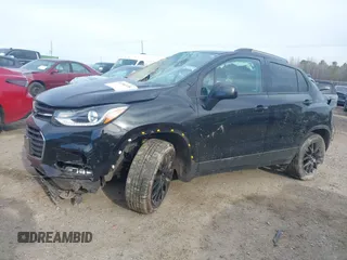 2022 Chevrolet Trax LT with VIN KL7CJPSM4NB534680, listed as a IAAI auction lot 41706535 with 104,130 mi miles. Bid and sale history available at carsss.com. Image 17.