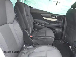 2021 Subaru Ascent Premium z VIN 4S4WMAFDXM3421268, wystawiony jako IAAI lot #42423103 z przebiegiem 64 087 mil mil oraz . Historia ofert i sprzedaży dostępna na DreamBid. Obrazek 8.