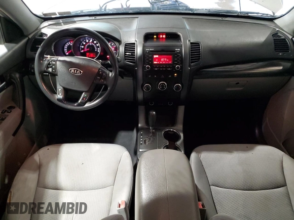2011 Kia Sorento LX с VIN 5XYKTCA13BG009099, выставлен на аукционе Copart как лот 63863245 с пробегом 141 041 миль миль и Чистый • Clean title. История ставок и продаж доступна на DreamBid. Изображение 8.