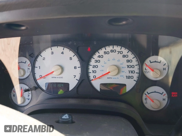 2005 Dodge 1500 SLT with VIN 1D7HA18N95S277995, listed as a IAAI auction lot 41841508 with 212,109 mi miles. Bid and sale history available at carsss.com. Image 7.
