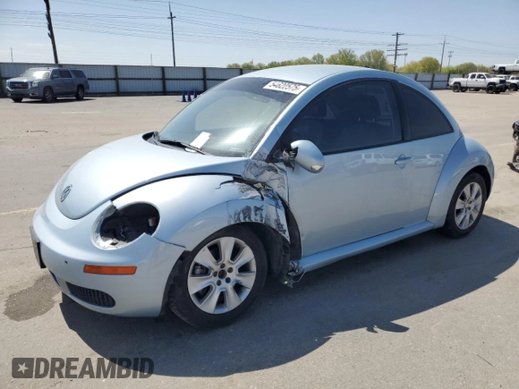 2010 Volkswagen Beetle с VIN 3VWPG3AG4AM023235, выставлен на аукционе Copart как лот 54620575 с пробегом 104 590 миль миль и Списание • Salvage title. История ставок и продаж доступна на DreamBid. Изображение 1.
