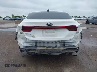2021 Kia Forte LXS with VIN 3KPF24AD2ME320947, listed as a IAAI auction lot 42128739 with 94,229 mi miles and . Bid and sale history available at DreamBid. Image 17.