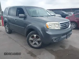 2012 Honda Pilot EX-L with VIN 5FNYF3H53CB033227, listed as a IAAI auction lot 42172444 with 202,420 mi miles. Bid and sale history available at carsss.com. Image 1.