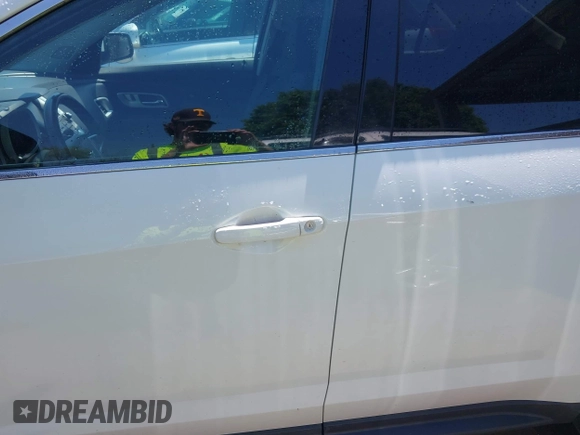 2015 Chevrolet Equinox LT with VIN 2GNFLFEK5F6273733, listed as a IAAI auction lot 42048422 with 111,177 mi miles and . Bid and sale history available at DreamBid. Image 14.