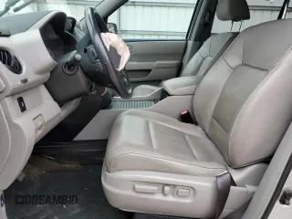 2014 Honda Pilot EX-L with VIN 5FNYF3H58EB004714, listed as a Copart auction lot 42533085 with 105,879 mi miles and Salvage Title. Bid and sale history available at DreamBid. Image 7.