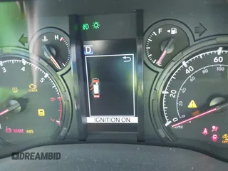 2021 Toyota 4Runner SR5 z VIN JTEMU5JR7M5953230, wystawiony jako IAAI lot #41705423 z przebiegiem 64 240 mil mil oraz . Historia ofert i sprzedaży dostępna na DreamBid. Obrazek 7.