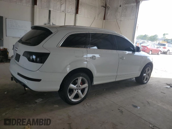 2014 Audi Q7 S line Prestige with VIN WA1DGAFE6ED006627, listed as a Copart auction lot 58671895 with 128,233 mi miles and Clean title. Bid and sale history available at DreamBid. Image 3.