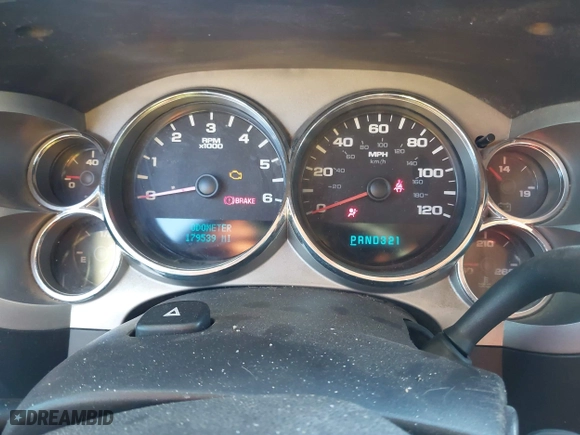 2007 Chevrolet Silverado 1500 LTZ with VIN 2GCEK13M071566615, listed as a IAAI auction lot 41268461 with 179,539 mi miles. Bid and sale history available at carsss.com. Image 7.