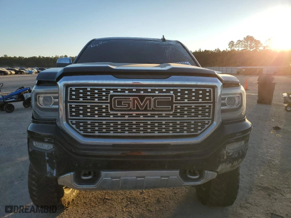2017 GMC Sierra 1500 Denali with VIN 3GTU2PEJ3HG431770, listed as a Copart auction lot 87068664 with 0 mi miles and Salvage Title. Bid and sale history available at carsss.com. Image 5.