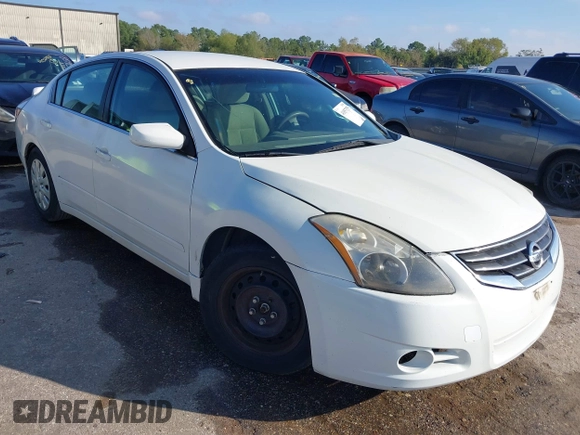 2012 Nissan Altima 2.5 S with VIN 1N4AL2AP9CN577240, listed as a IAAI auction lot 41057535 with 138,191 mi miles. Bid and sale history available at carsss.com. Image 1.