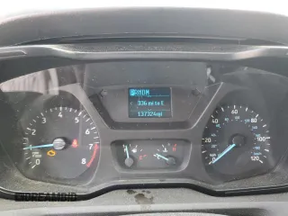 2019 Ford Transit z VIN 1FTYR1ZM4KKA53814, wystawiony jako Copart lot #44163515 z przebiegiem 137 324 mil mil oraz Szkoda całkowita • Salvage title. Historia ofert i sprzedaży dostępna na DreamBid. Obrazek 9.