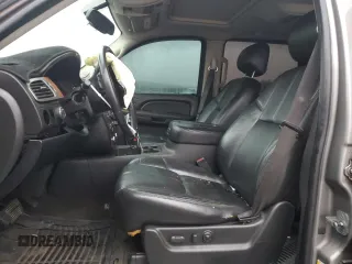 2007 Chevrolet Avalanche 1LT z VIN 3GNEK12317G100442, wystawiony jako Copart lot #83819334 z przebiegiem Nie podano mil oraz Szkoda całkowita • Salvage title. Historia ofert i sprzedaży dostępna na DreamBid. Obrazek 7.