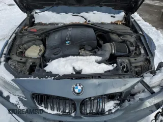2014 BMW 2 Series M235i z VIN WBA1J7C59EVW84233, wystawiony jako Copart lot #89345115 z przebiegiem 175 655 mil mil oraz Czysty tytuł • Clean title. Historia ofert i sprzedaży dostępna na DreamBid. Obrazek 11.
