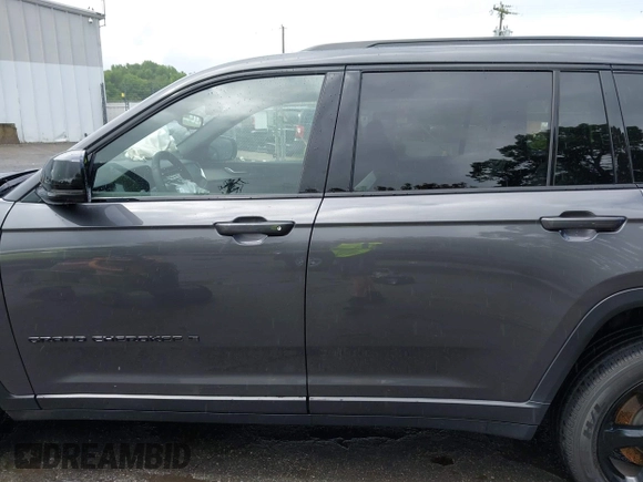 2023 Jeep Grand Cherokee Laredo с VIN 1C4RJKAG6P8828982, выставлен на аукционе IAAI как лот 42251341 с пробегом 54 028 миль миль и . История ставок и продаж доступна на DreamBid. Изображение 14.