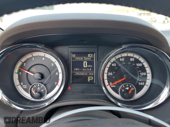 2013 Dodge Durango Crew with VIN 1C4RDHDG3DC596985, listed as a Copart auction lot 62218015 with 296,266 mi miles and Salvage title. Bid and sale history available at DreamBid. Image 9.