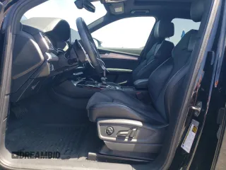 2021 Audi Q5 Premium Plus with VIN WA1E2AFY2M2061809, listed as a Copart auction lot 56331075 with 31,631 mi miles and Salvage title. Bid and sale history available at DreamBid. Image 7.