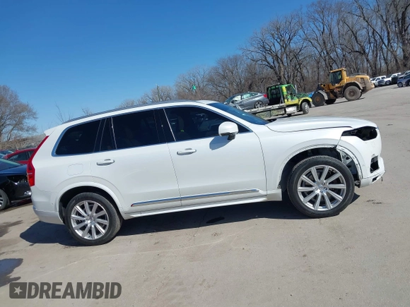2017 Volvo XC90 Inscription with VIN YV4A22PL8H1166537, listed as a IAAI auction lot 41759108 with 171,106 mi miles. Bid and sale history available at carsss.com. Image 13.