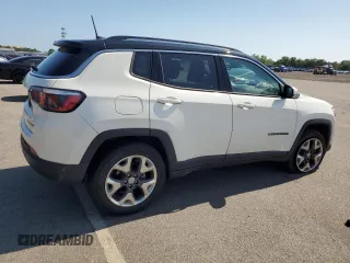 2019 Jeep Compass Limited z VIN 3C4NJDCB9KT842123, wystawiony jako Copart lot #61694615 z przebiegiem 76 536 mil mil oraz Szkoda całkowita • Salvage title. Historia ofert i sprzedaży dostępna na DreamBid. Obrazek 3.