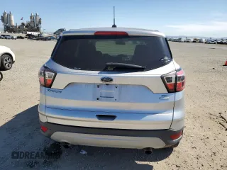 2017 Ford Escape SE with VIN 1FMCU0G91HUB05605, listed as a Copart auction lot 52975765 with 28,639 mi miles and Clean Title. Bid and sale history available at carsss.com. Image 6.