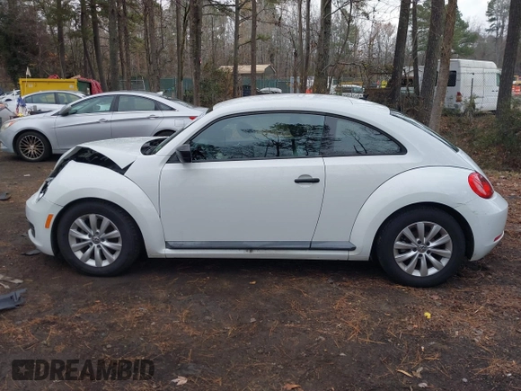 2015 Volkswagen Beetle Fleet Edition with VIN 3VWF17AT6FM608021, listed as a IAAI auction lot 41035216 with 97,892 mi miles and . Bid and sale history available at DreamBid. Image 14.