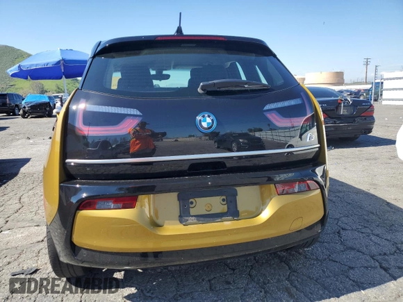 2021 BMW i3 with VIN WBY8P2C09M7H64854, listed as a Copart auction lot 44089394 with 33,224 mi miles. Bid and sale history available at carsss.com. Image 6.