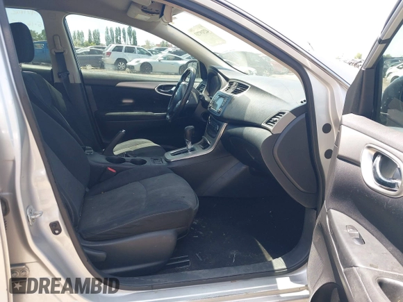 2015 Nissan Sentra SL z VIN 3N1AB7AP5FY382918, wystawiony jako IAAI lot #42319733 z przebiegiem 159 599 mil mil oraz . Historia ofert i sprzedaży dostępna na DreamBid. Obrazek 5.