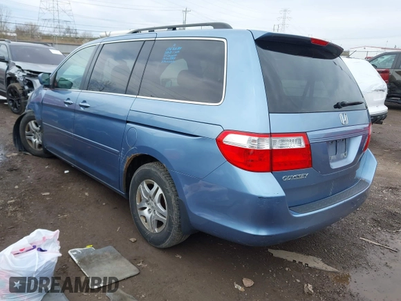 2007 Honda Odyssey EX with VIN 5FNRL38447B067235, listed as a IAAI auction lot 41899502 with 201,798 mi miles. Bid and sale history available at carsss.com. Image 3.