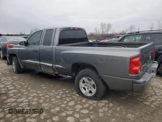 2006 Dodge Dakota SLT with VIN 1D7HE42K96S694927, listed as a Copart auction lot 47927285 with Not Provided miles and Salvage Title. Bid and sale history available at carsss.com. Image 2.