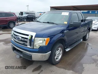 2009 Ford F-150 STX z VIN 1FTRX12889KB36180, wystawiony jako IAAI lot #42417491 z przebiegiem 142 973 mil mil oraz . Historia ofert i sprzedaży dostępna na DreamBid. Obrazek 19.