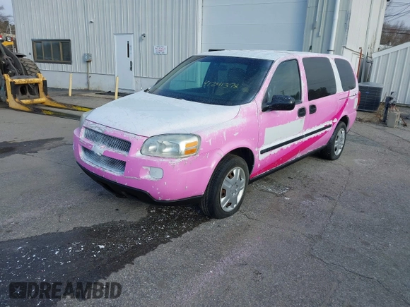 2006 Chevrolet Uplander LS Fleet with VIN 1GNDV23L76D138499, listed as a IAAI auction lot 41241378 with Not Provided miles. Bid and sale history available at carsss.com. Image 2.