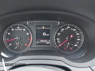 2017 Audi Q3 Premium Plus z VIN WA1JCCFS6HR008921, wystawiony jako IAAI lot #41351675 z przebiegiem 117 158 mil mil oraz . Historia ofert i sprzedaży dostępna na DreamBid. Obrazek 7.