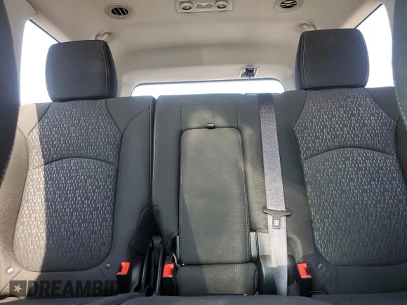 2013 GMC Acadia SLE with VIN 1GKKVNED5DJ270137, listed as a Copart auction lot 71461344 with 143,518 mi miles and Salvage Title. Bid and sale history available at carsss.com. Image 10.