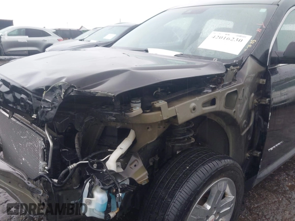 2013 GMC Terrain SLT with VIN 2GKALUEK5D6256780, listed as a IAAI auction lot 42016230 with 45,610 mi miles and . Bid and sale history available at carsss.com. Image 6.