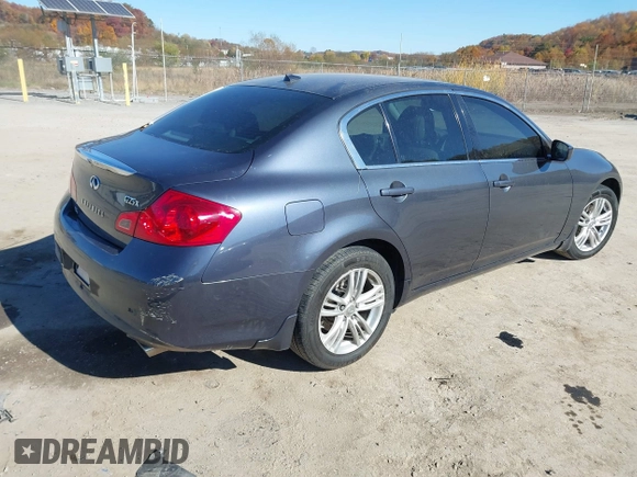 2011 Infiniti G25 x z VIN JN1DV6ARXBM451986, wystawiony jako IAAI lot #40671320 z przebiegiem 151 379 mil mil oraz . Historia ofert i sprzedaży dostępna na DreamBid. Obrazek 4.