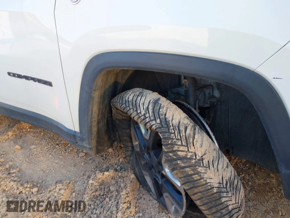 2018 Jeep Compass Trailhawk with VIN 3C4NJDDBXJT199178, listed as a IAAI auction lot 41215543 with 102,271 mi miles and . Bid and sale history available at DreamBid. Image 20.