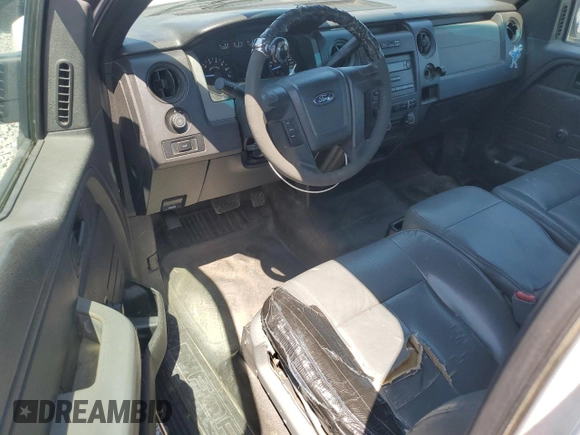 2011 Ford F-150 XL with VIN 1FTMF1CM2BKD82463, listed as a Copart auction lot 52452975 with 324,446 mi miles and Clean Title. Bid and sale history available at DreamBid. Image 8.