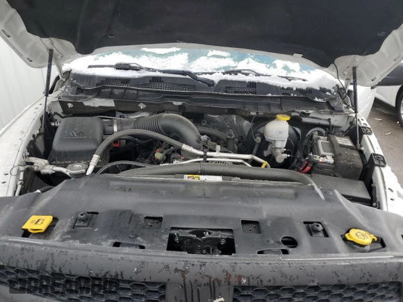 2020 Ram 1500 Tradesman z VIN 3C6JR7DT1LG260552, wystawiony jako Copart lot #49009535 z przebiegiem 107 514 mil mil oraz Szkoda całkowita • Salvage title. Historia ofert i sprzedaży dostępna na DreamBid. Obrazek 11.