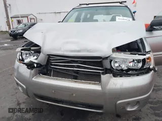 2007 Subaru Forester X w/Premium Pkg with VIN JF1SG65607H704317, listed as a IAAI auction lot 41109920 with 110,170 mi miles. Bid and sale history available at carsss.com. Image 6.