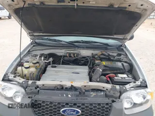2006 Ford Escape Hybrid with VIN 1FMCU96H56KD26694, listed as a IAAI auction lot 42369824 with 197,995 mi miles and . Bid and sale history available at DreamBid. Image 10.