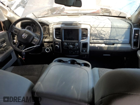 2019 Ram 1500 Big Horn z VIN 1C6RR6LT0KS548892, wystawiony jako Copart lot #58438045 z przebiegiem 53 876 mil mil oraz Szkoda całkowita • Salvage title. Historia ofert i sprzedaży dostępna na DreamBid. Obrazek 8.