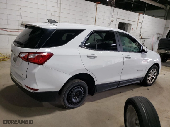 2021 Chevrolet Equinox LT with VIN 2GNAXKEV2M6111086, listed as a Copart auction lot 52005125 with 111,421 mi miles and Clean Title. Bid and sale history available at carsss.com. Image 3.