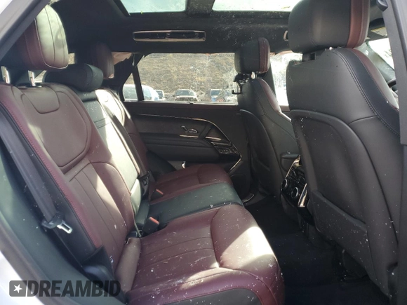 2024 Land Rover Range Rover Sport Dynamic SE with VIN SAL1L9FU4RA185843, listed as a Copart auction lot 82777484 with 4,880 mi miles and Salvage Title. Bid and sale history available at DreamBid. Image 11.