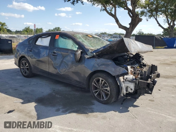 2022 Kia Forte LXS with VIN 3KPF24ADXNE450959, listed as a Copart auction lot 53847645 with 77,472 mi miles and Non Repairable. Bid and sale history available at DreamBid. Image 4.