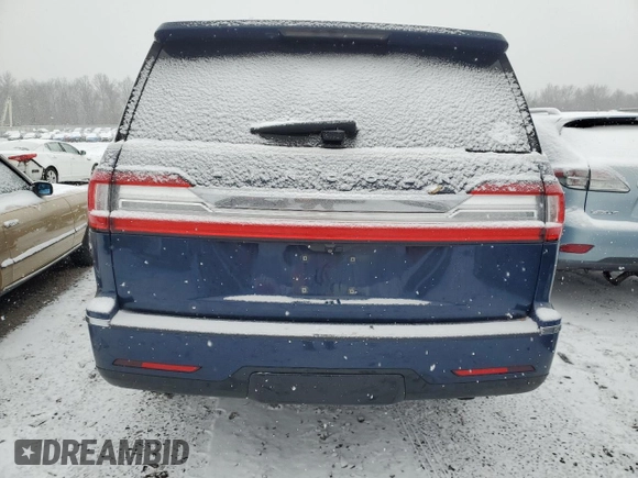 2020 Lincoln Navigator Reserve z VIN 5LMJJ2LT7LEL17146, wystawiony jako Copart lot #49923625 z przebiegiem Nie podano mil oraz Szkoda całkowita • Salvage title. Historia ofert i sprzedaży dostępna na DreamBid. Obrazek 6.