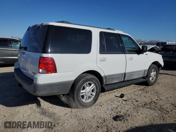 2004 Ford Expedition Special Service with VIN 1FMPU16L14LB44683, listed as a Copart auction lot 82395484 with 204,997 mi miles and Salvage title. Bid and sale history available at DreamBid. Image 3.
