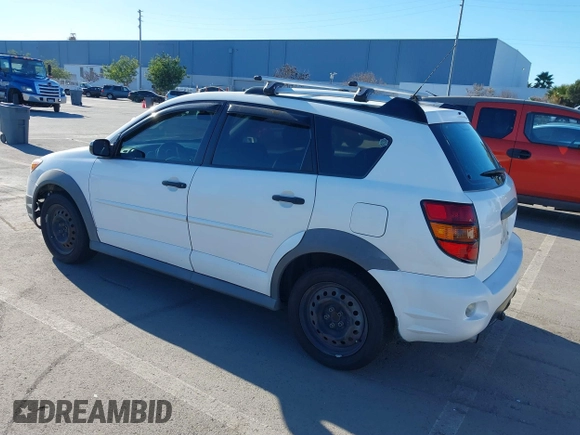 2007 Pontiac Vibe with VIN 5Y2SL65867Z417601, listed as a IAAI auction lot 41322664 with 136,664 mi miles. Bid and sale history available at carsss.com. Image 3.